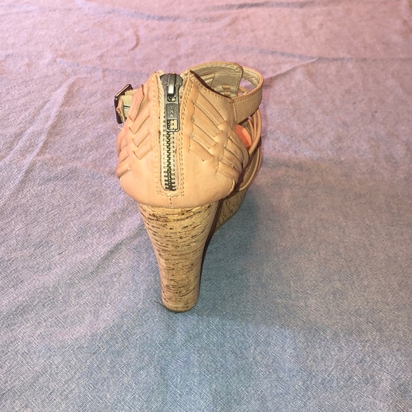 Nude wedges - Picture 3 of 3